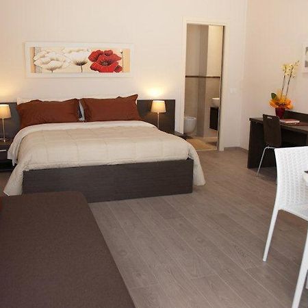 Il Marlo Suite & Breakfast Marina Di Carrara Kamer foto